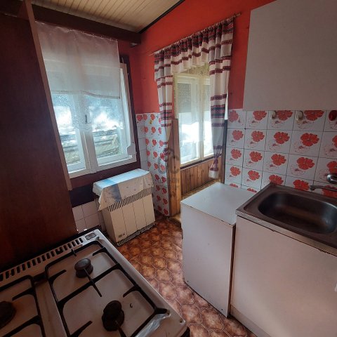 Eladó sorház, Pécsett 9.9 M Ft, 3 szobás / költözzbe.hu