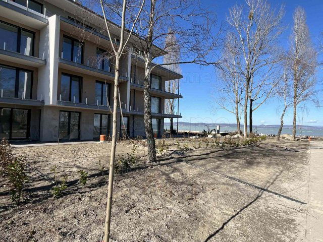 Eladó téglalakás, Balatonszemesen 133.047 M Ft, 2 szobás