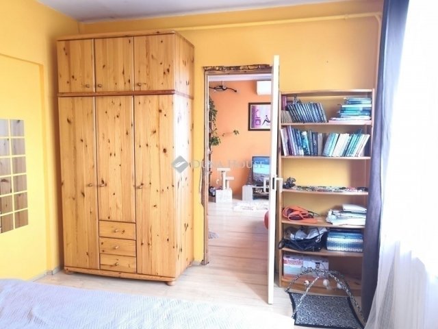 Eladó panellakás, Budapesten, XVI. kerületben 69.9 M Ft, 3 szobás