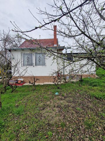 Eladó családi ház, Lepsényben 22 M Ft, 2 szobás