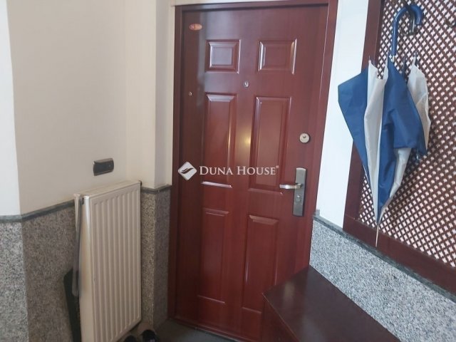 Eladó téglalakás, Budapesten, XIV. kerületben 250 M Ft, 5 szobás