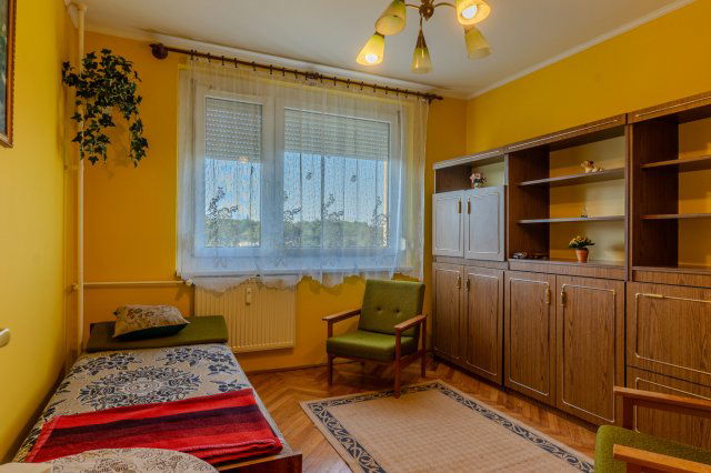 Kiadó panellakás, albérlet, Miskolcon 120 E Ft / hó, 2 szobás
