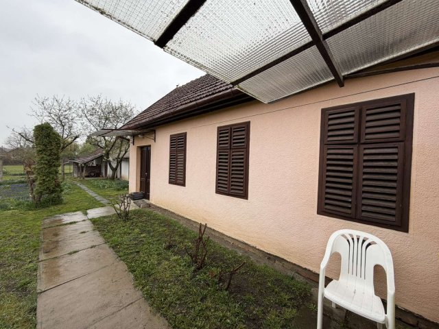 Eladó családi ház, Gyulán 29.9 M Ft, 3 szobás