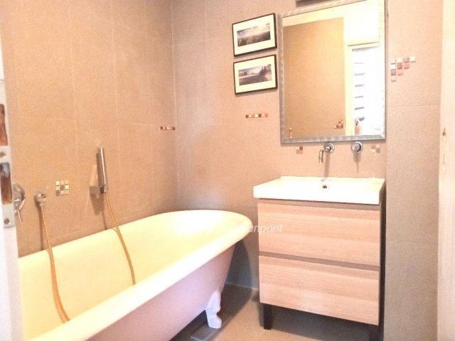 Eladó téglalakás, Budapesten, IX. kerületben 218 M Ft, 3 szobás