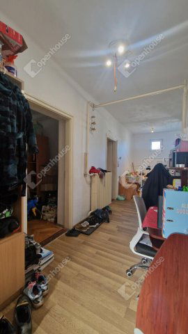 Eladó családi ház, Szákszenden 38.5 M Ft, 3 szobás