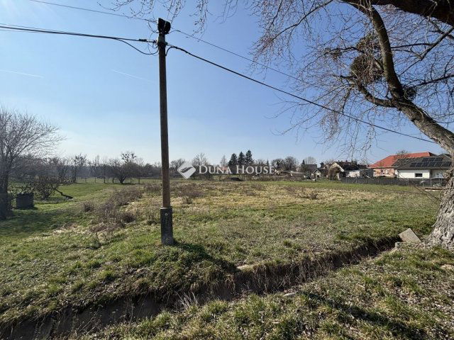 Eladó telek, Kömlődön 12 M Ft / költözzbe.hu