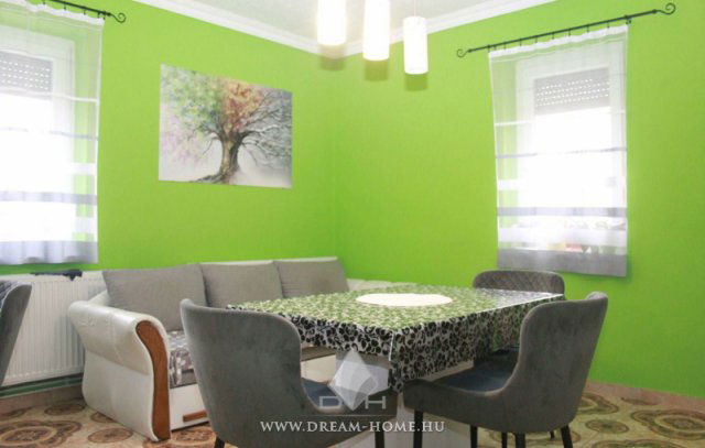 Eladó családi ház, Kecskeméten 72.5 M Ft, 2 szobás