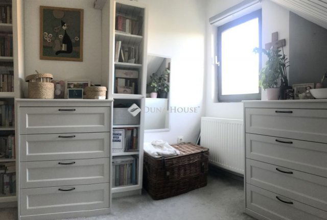 Eladó családi ház, Budaörsön 149.5 M Ft, 5 szobás