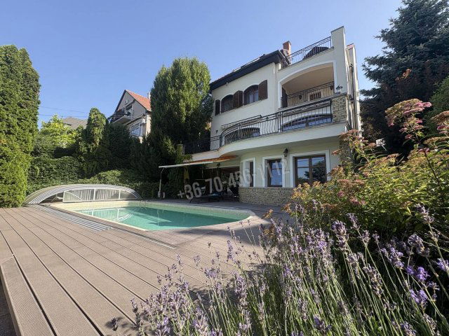 Eladó családi ház, Budapesten, XII. kerületben 649 M Ft