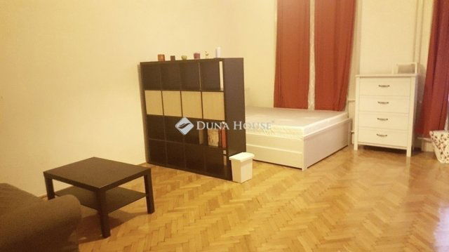 Eladó téglalakás, Budapesten, VII. kerületben 95 M Ft, 2 szobás
