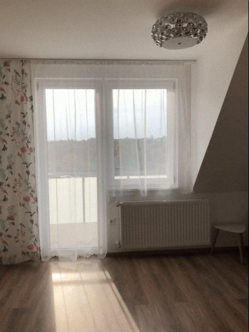 Eladó téglalakás, Keszthelyen 65.9 M Ft, 3 szobás