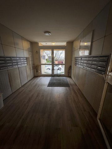 Eladó panellakás, Dunakeszin 62.99 M Ft, 3 szobás