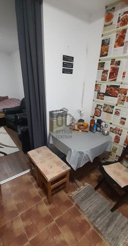 Eladó családi ház, Nagykutason 8 M Ft, 1 szobás