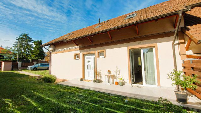 Eladó ikerház, Csömörön 139 M Ft, 4 szobás