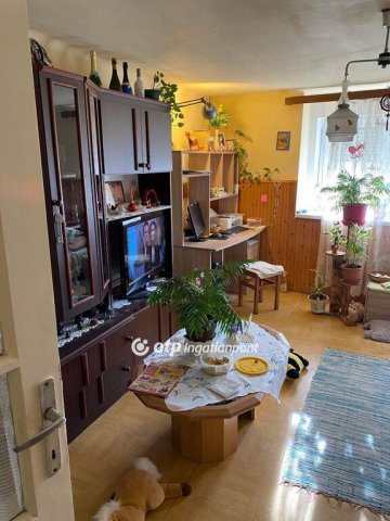 Eladó családi ház, Dunaföldváron 14.5 M Ft, 3 szobás