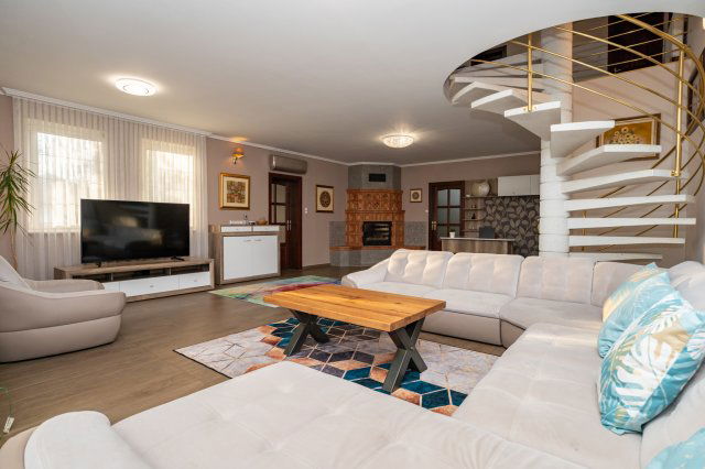 Eladó családi ház, Kiskunmajsán, Szent László utcában 175 M Ft