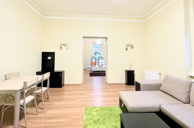 Eladó téglalakás, Budapesten, VII. kerületben 76 M Ft, 2 szobás