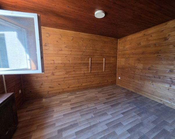 Eladó családi ház, Velencén 45 M Ft, 2 szobás