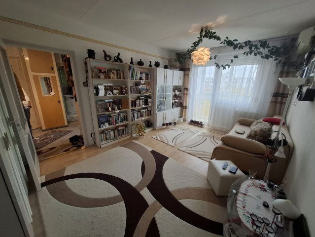 Eladó panellakás, Hajdúszoboszlón, Szurmai utcában 39.9 M Ft
