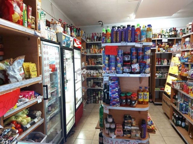 Kiadó üzlethelyiség, Kecskeméten 230 E Ft / hó