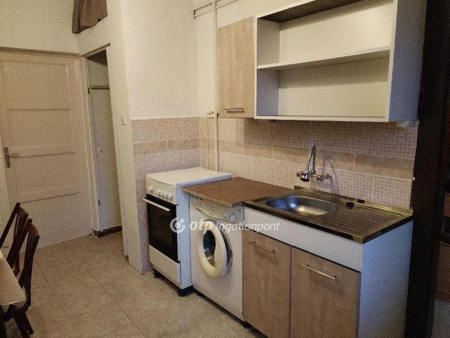 Eladó téglalakás, Budapesten, XIII. kerületben 52.5 M Ft