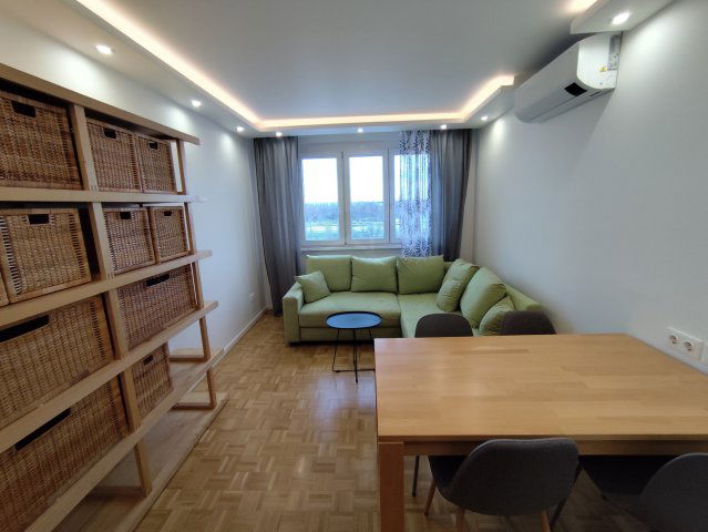 Eladó panellakás, Budapesten, III. kerületben 115 M Ft, 3 szobás