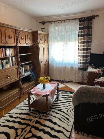 Eladó téglalakás, Balatonfüreden 62.9 M Ft, 2 szobás