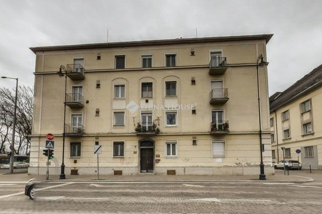 Eladó téglalakás, Kecskeméten 52.8 M Ft, 2 szobás