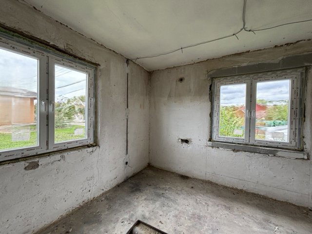 Eladó családi ház, Tiszakeszin 12.9 M Ft, 3 szobás