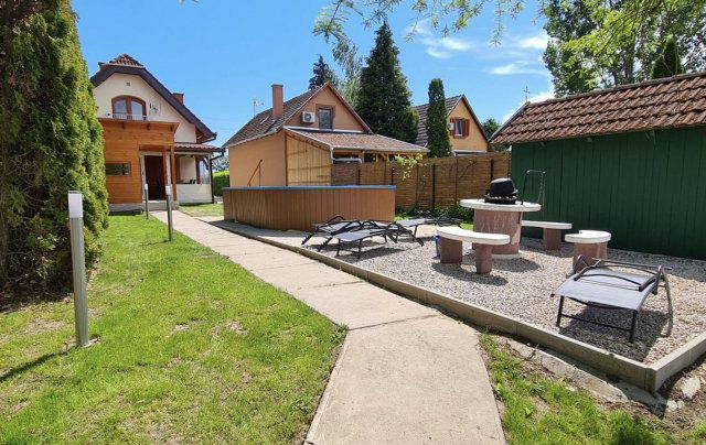 Eladó nyaraló, Békésszentandráson 99 M Ft, 3 szobás