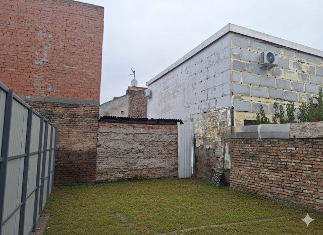 Eladó családi ház, Budapesten, XX. kerületben 26 M Ft, 1 szobás