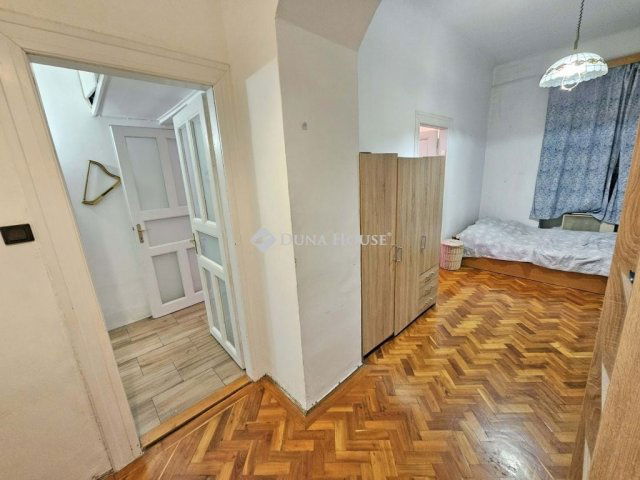 Eladó téglalakás, Budapesten, VIII. kerületben 65 M Ft, 2 szobás