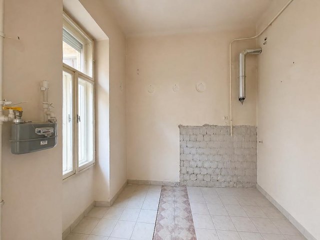 Eladó téglalakás, II. kerületben, Buday László utcában