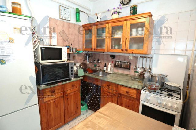 Eladó téglalakás, Szegeden 47.9 M Ft, 2 szobás