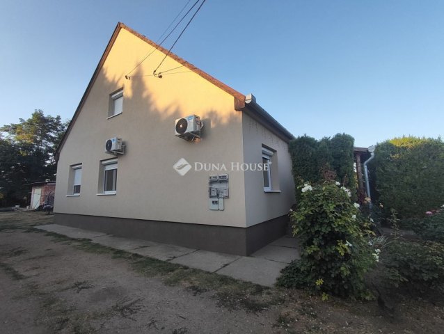 Eladó családi ház, Iváncsán 85 M Ft, 4 szobás