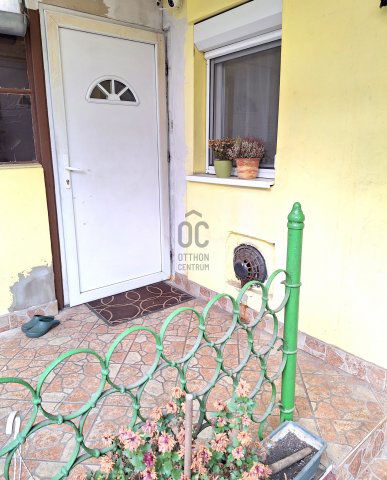 Eladó téglalakás, Budapesten, XV. kerületben 49 M Ft, 3 szobás