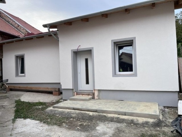 Eladó téglalakás, Szentgotthárdon 35.4 M Ft, 1 szobás