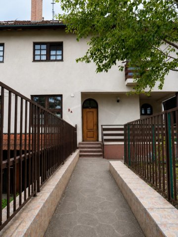 Eladó ikerház, Budapesten, III. kerületben 280 M Ft, 3 szobás
