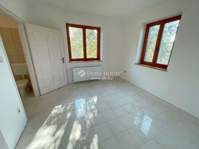 Eladó családi ház, Ispánkon 149 M Ft, 6 szobás