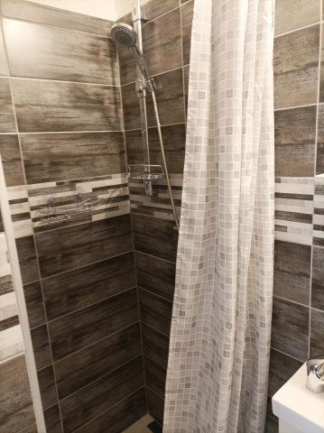 Kiadó téglalakás, albérlet, VII. kerületben, Garay téren