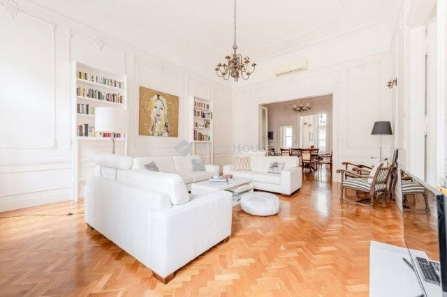 Eladó téglalakás, Budapesten, V. kerületben 319 M Ft, 3 szobás