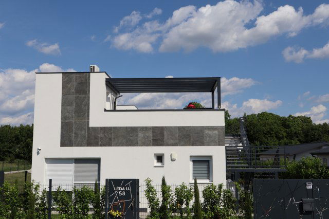 Eladó családi ház, Siófokon 235 M Ft, 4 szobás
