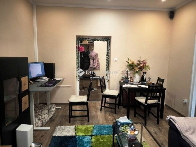 Eladó téglalakás, Budapesten, XXI. kerületben 54.9 M Ft