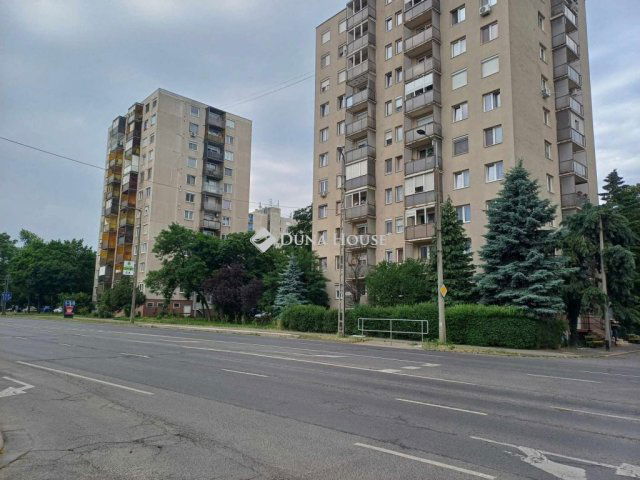 Eladó panellakás, Miskolcon 29.99 M Ft, 1+2 szobás