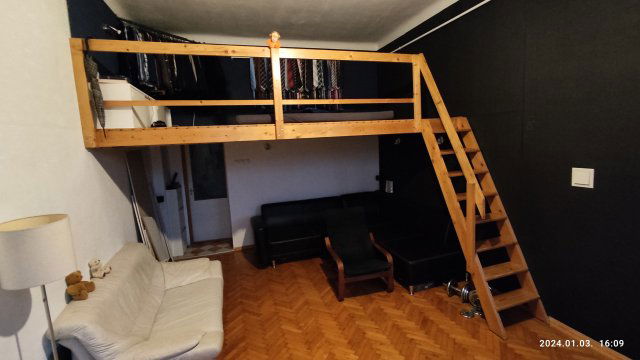 Eladó téglalakás, Budapesten, VIII. kerületben, Baross utcában