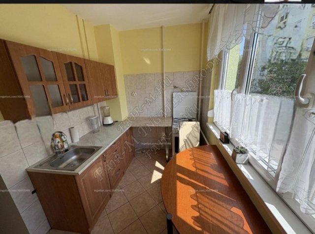 Kiadó téglalakás, albérlet, Szegeden 190 E Ft / hó, 2 szobás