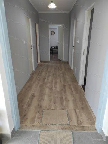 Eladó családi ház, Szelevényen 14.99 M Ft, 2 szobás