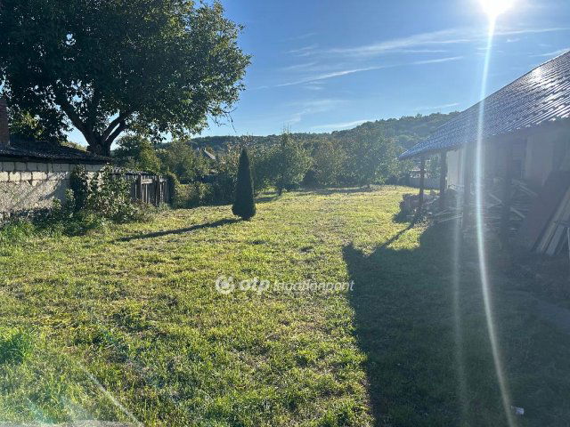 Eladó családi ház, Egerbaktán 12.5 M Ft, 2 szobás