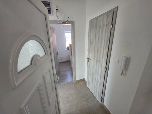 Eladó téglalakás, Besnyőn 31.9 M Ft, 2 szobás