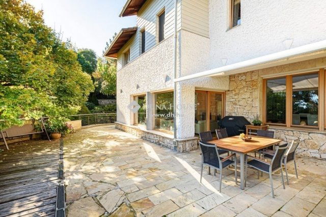 Eladó családi ház, Budapesten, XII. kerületben 730 M Ft